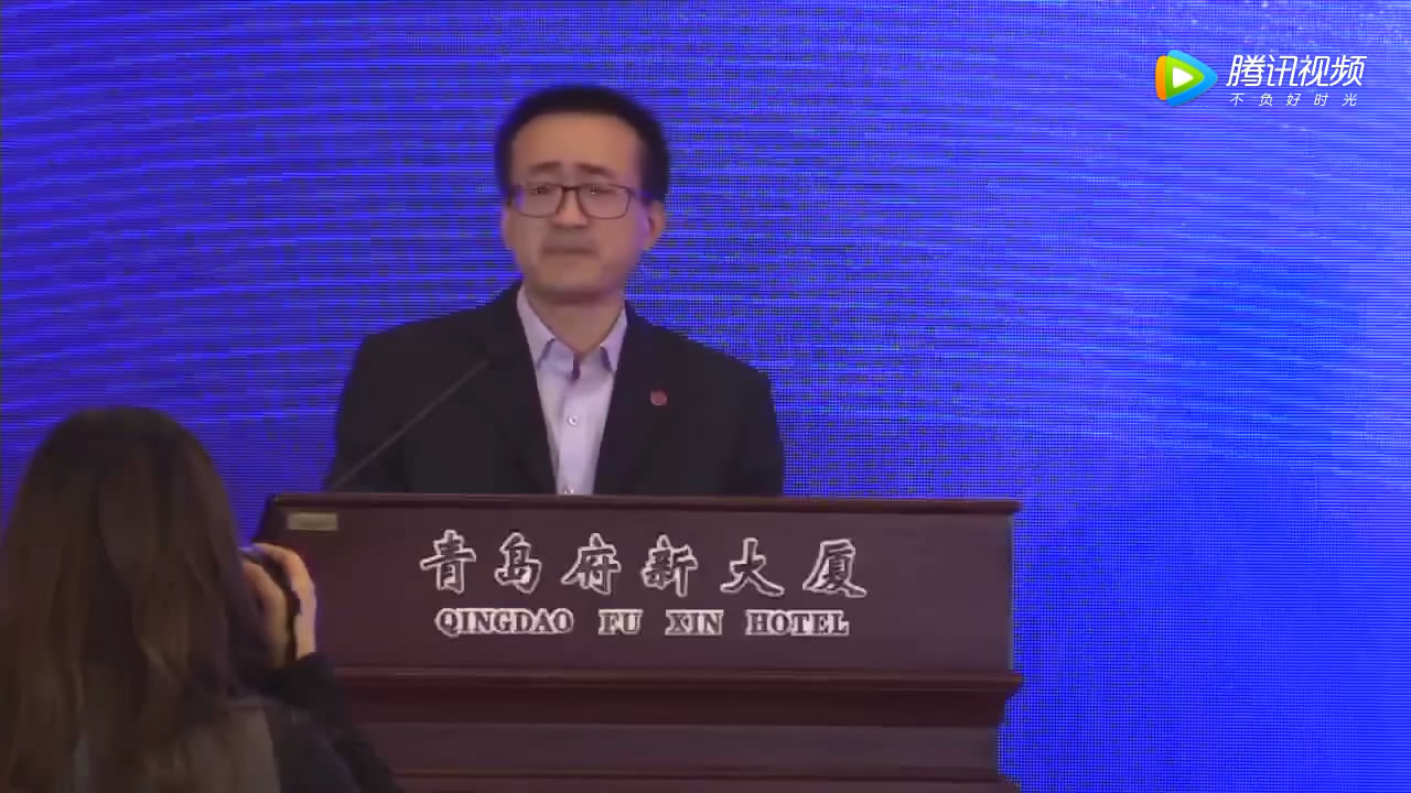 免费色情片