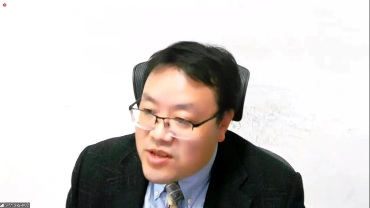 免费色情片