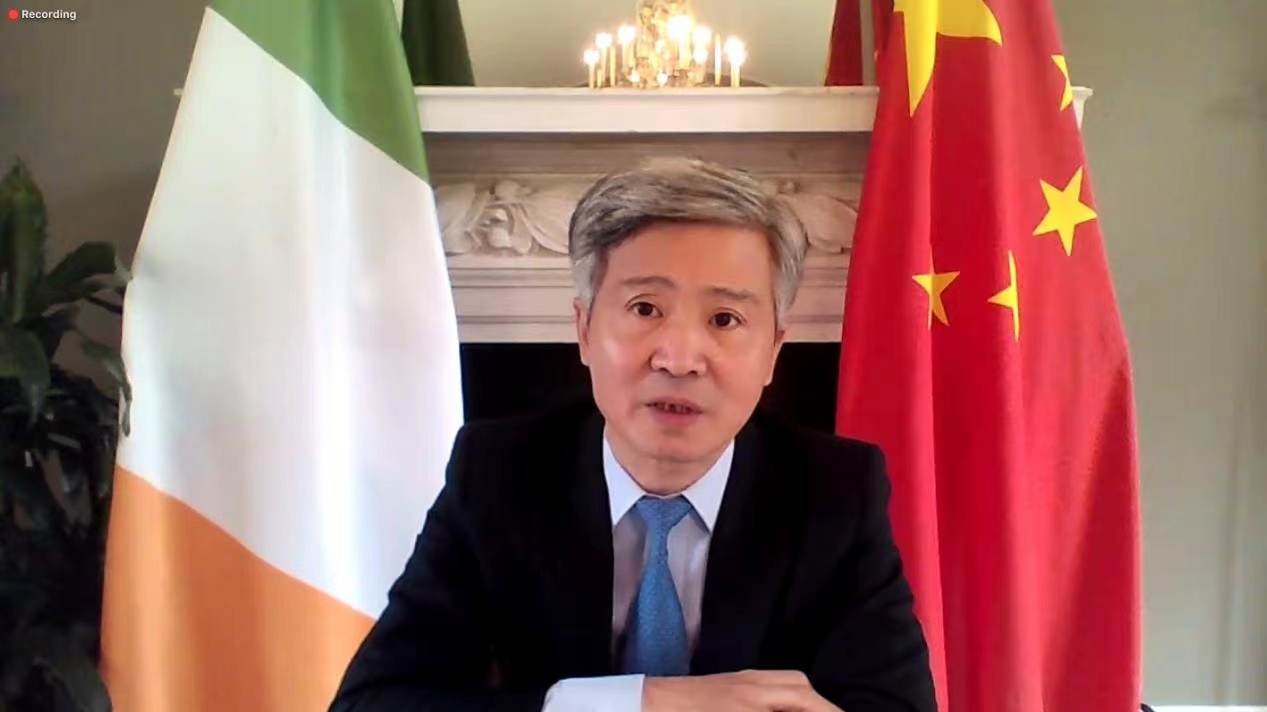 免费色情片