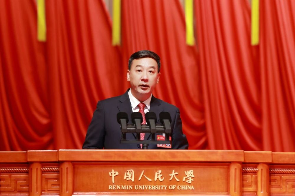 免费色情片