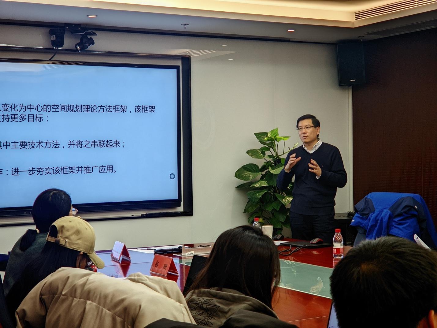 免费色情片