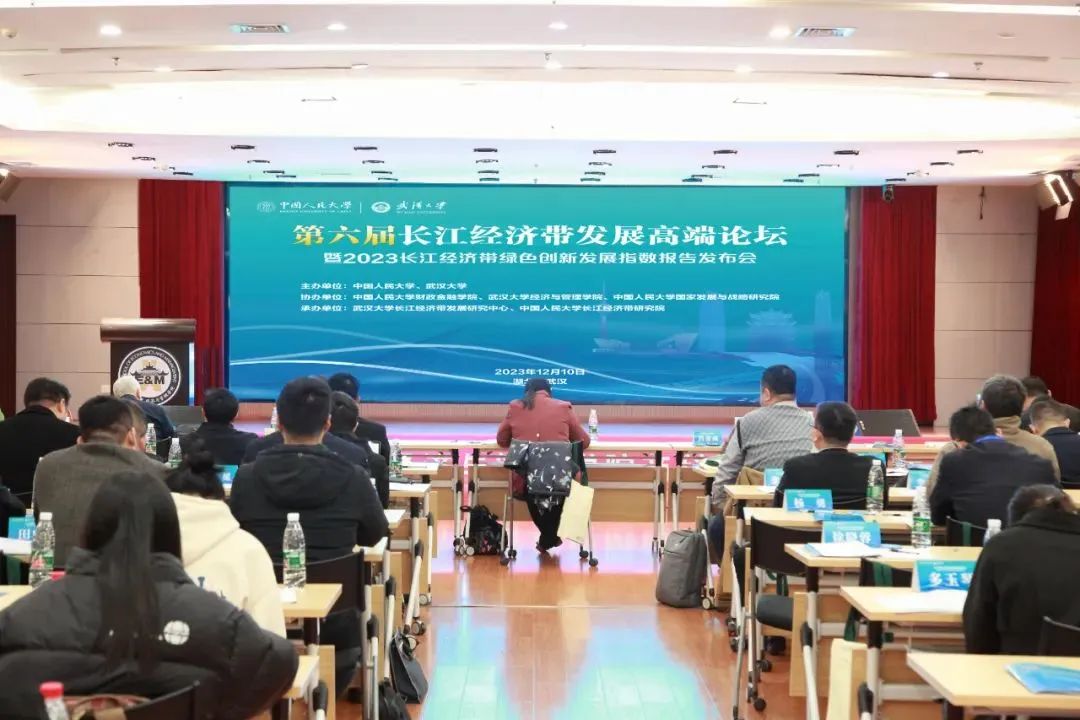 免费色情片