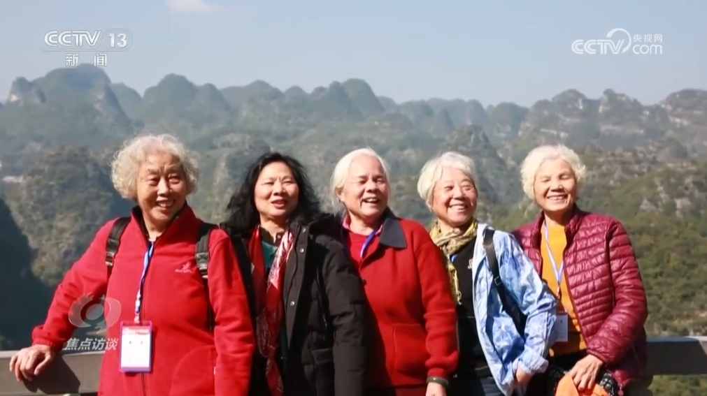免费色情片