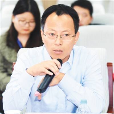 免费色情片