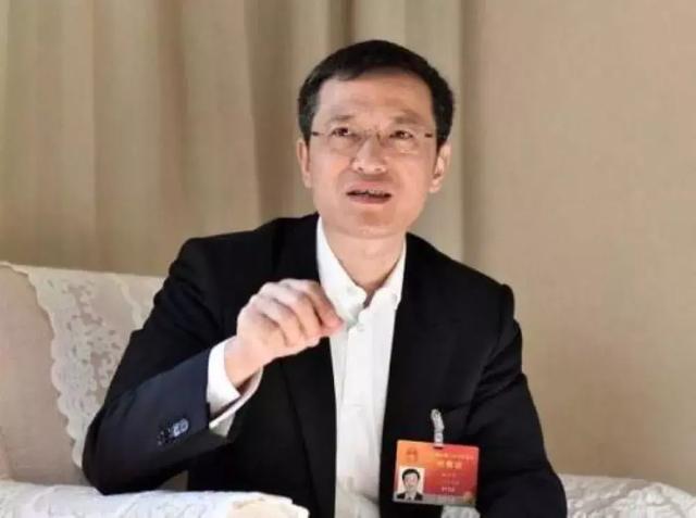 免费色情片