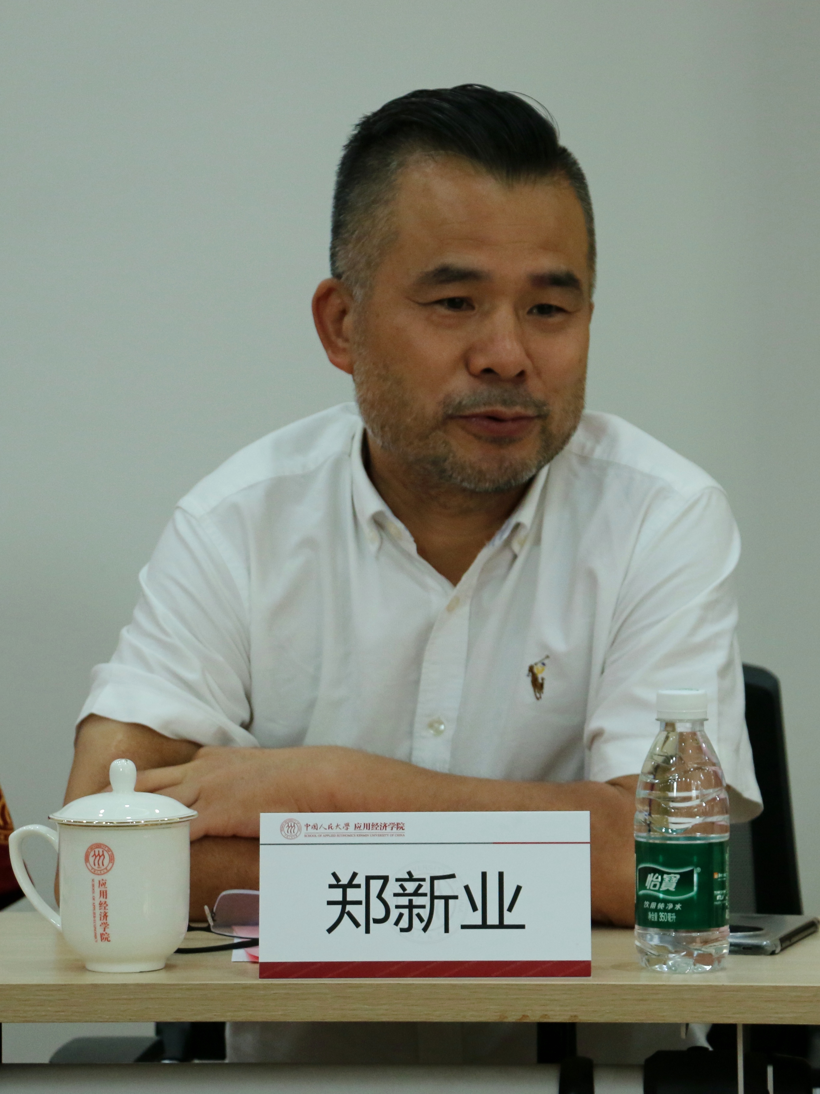免费色情片
