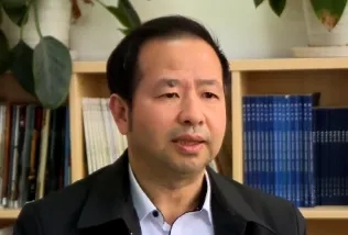 免费色情片