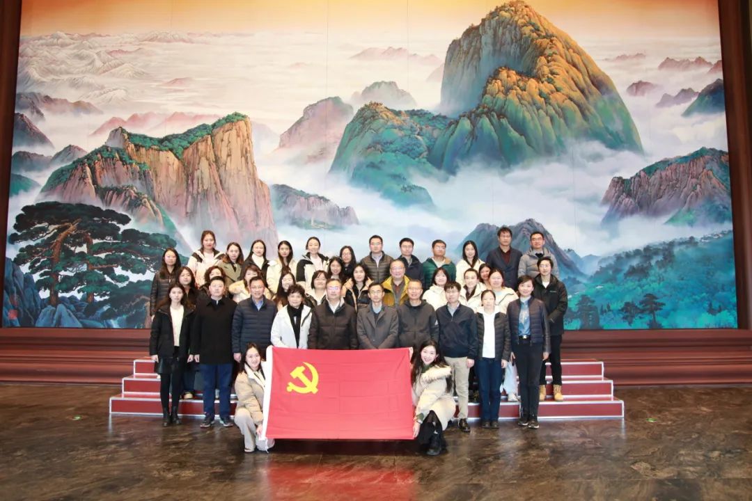 免费色情片