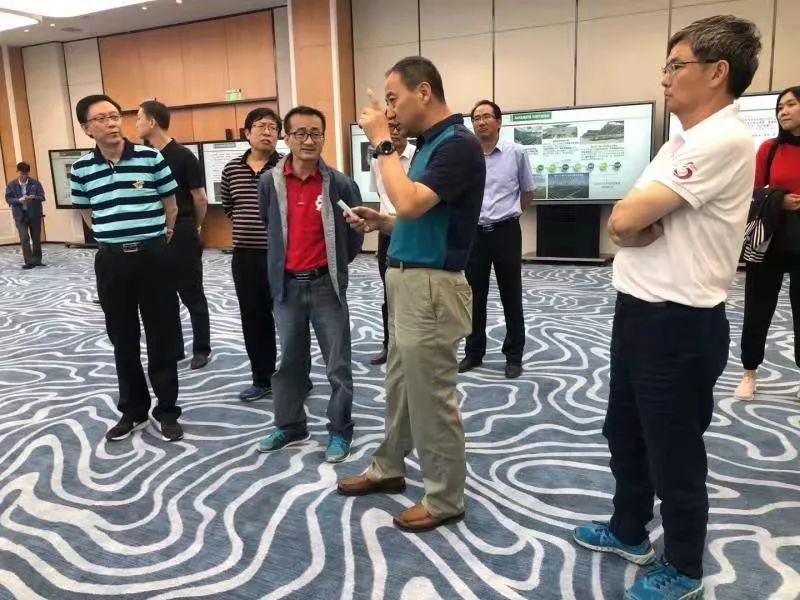 免费色情片
