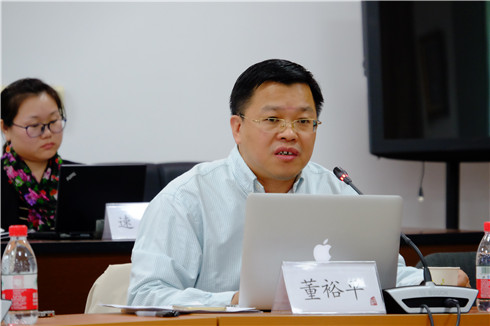 免费色情片