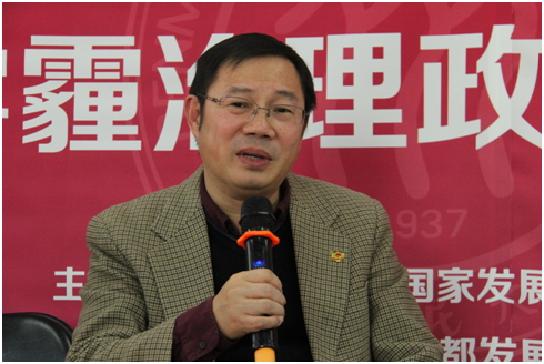 免费色情片