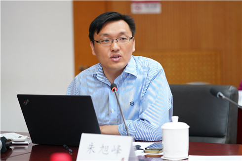 免费色情片