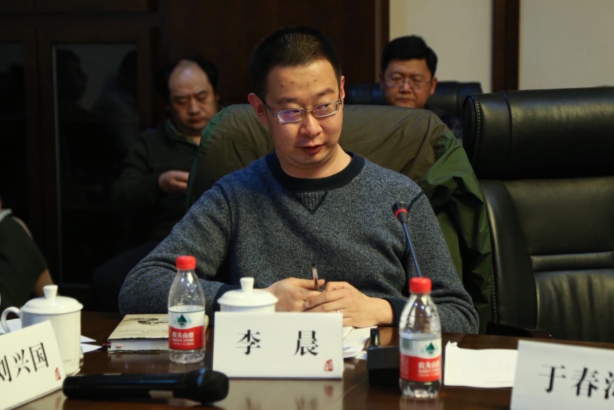 免费色情片