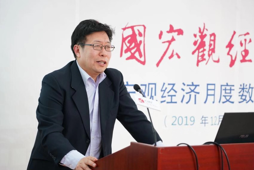 免费色情片