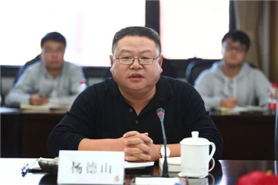 免费色情片