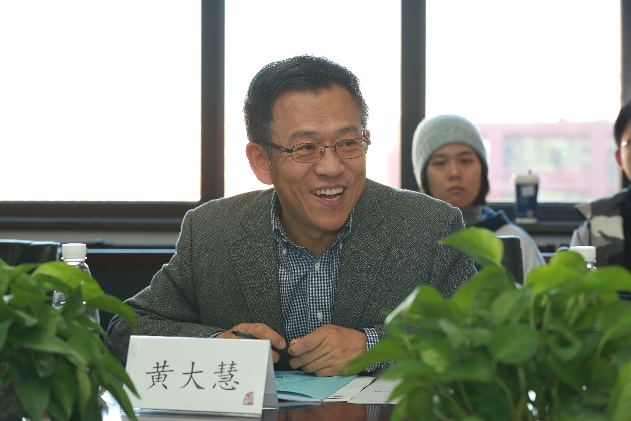 免费色情片