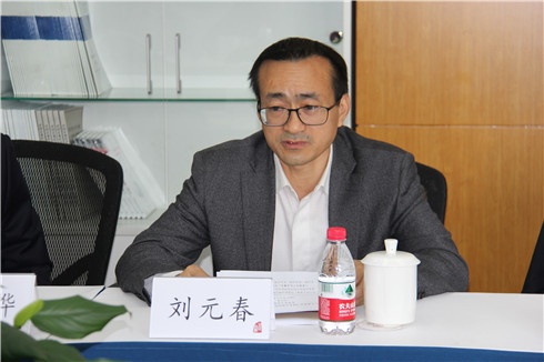 免费色情片