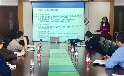 免费色情片