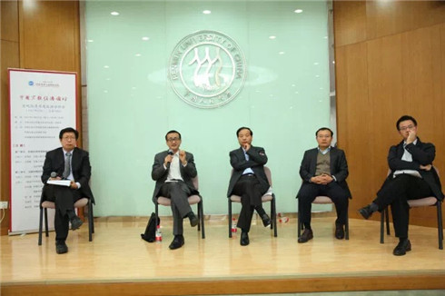 免费色情片