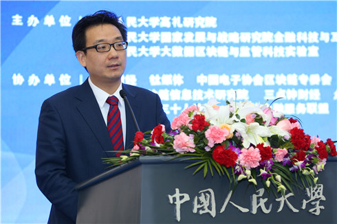 免费色情片