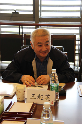免费色情片