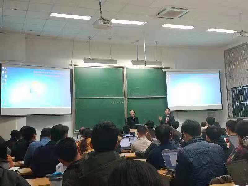 免费色情片