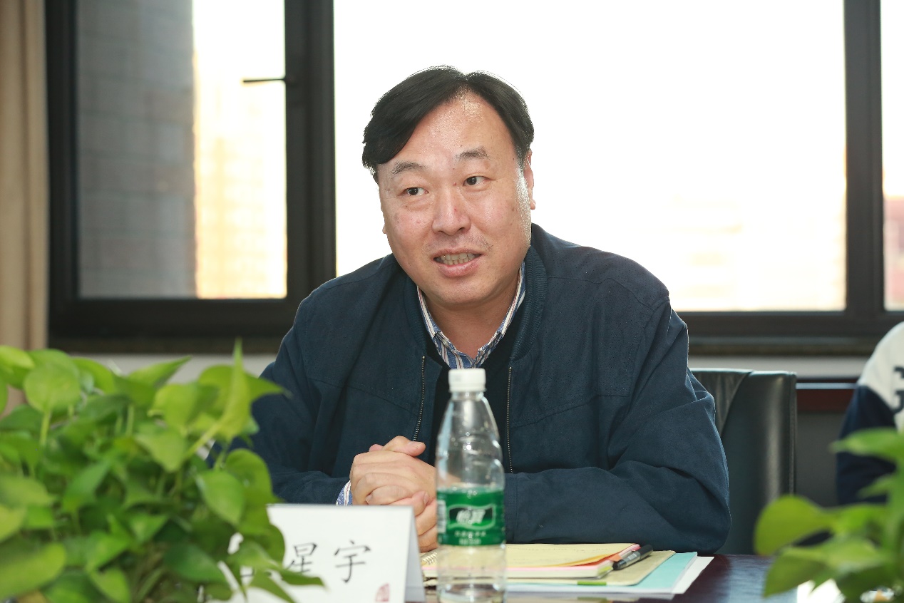 免费色情片