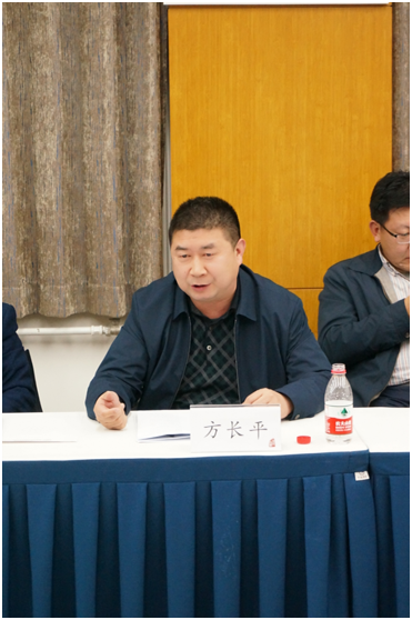 免费色情片