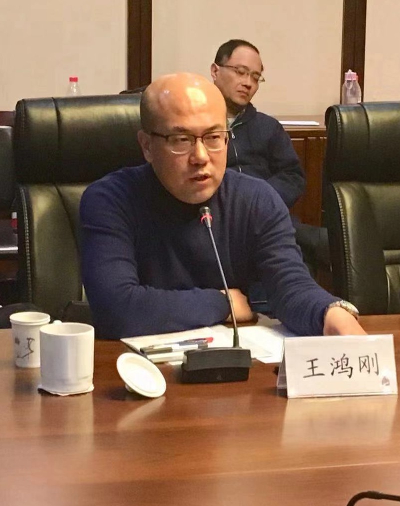 免费色情片