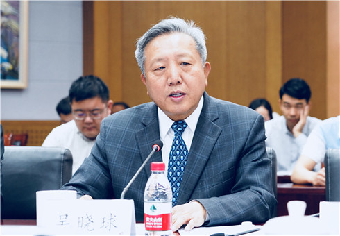 免费色情片