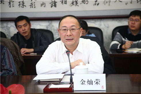 免费色情片