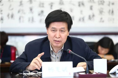 免费色情片