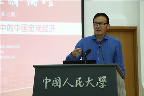 免费色情片