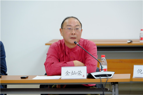 免费色情片