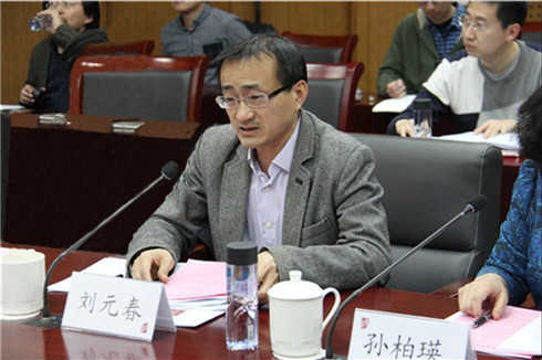 免费色情片