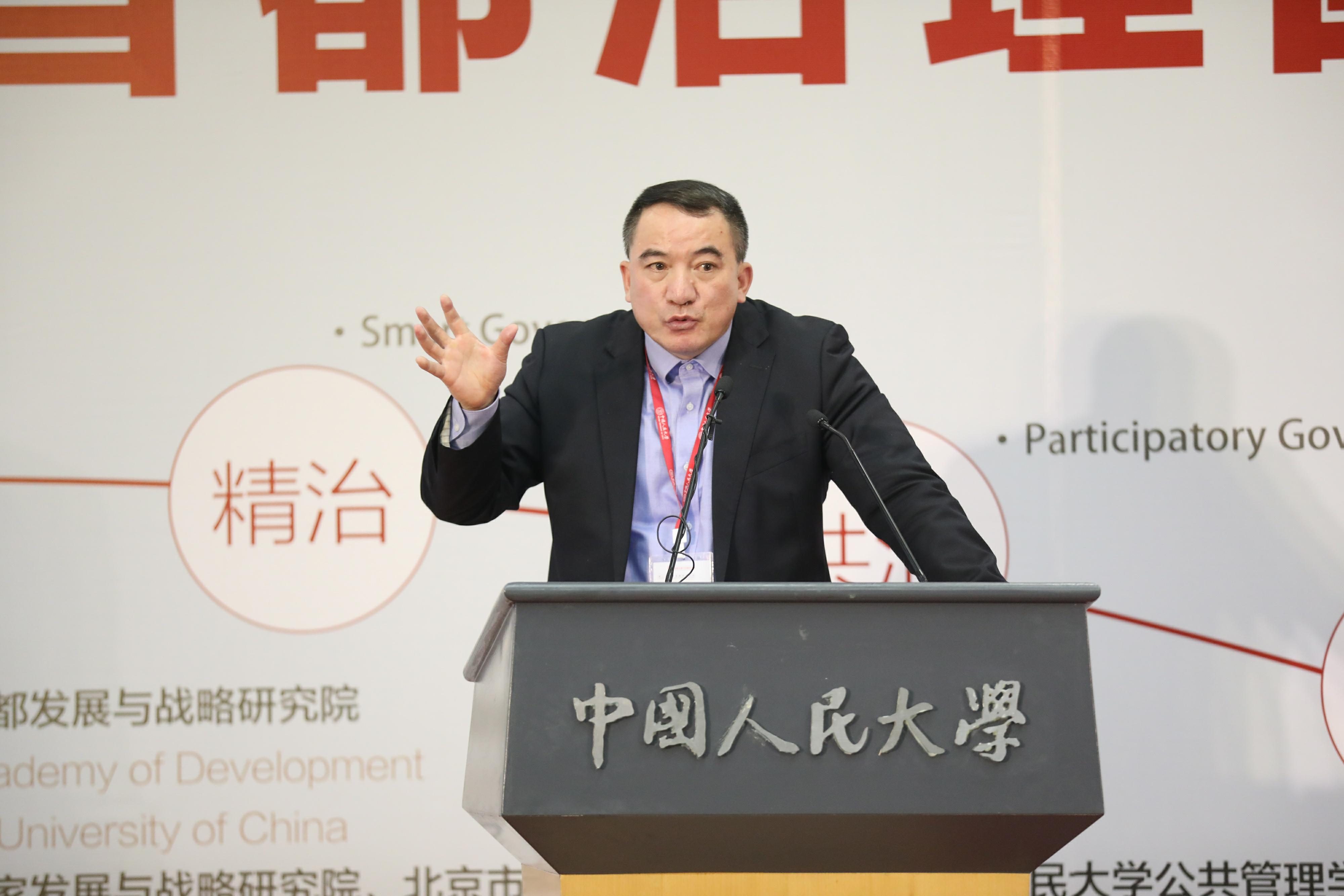 免费色情片