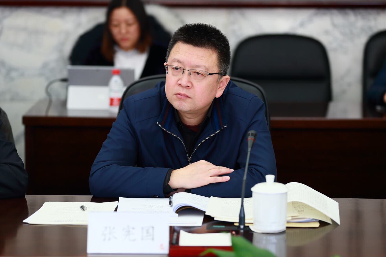 免费色情片