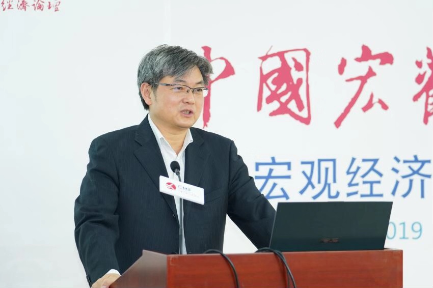 免费色情片