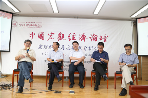 免费色情片