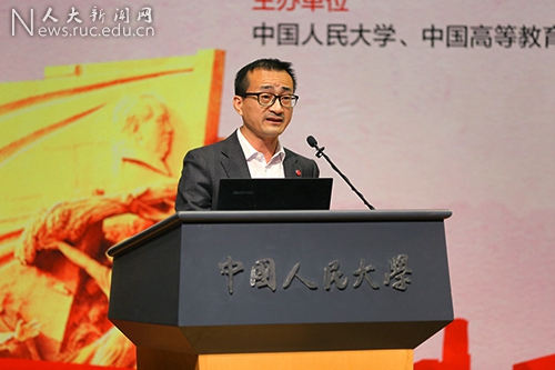 免费色情片