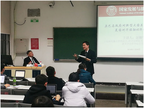 免费色情片