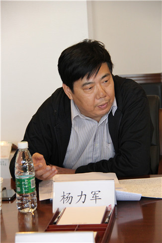 免费色情片
