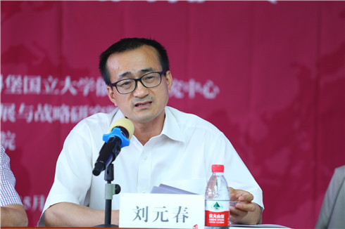 免费色情片
