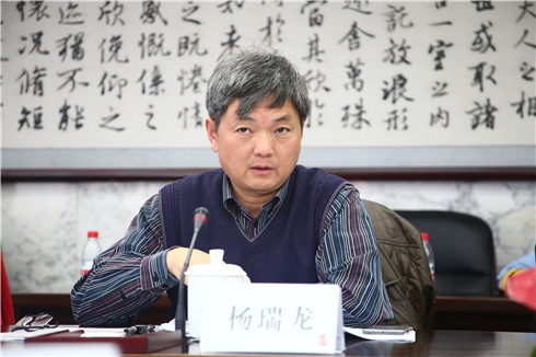 免费色情片