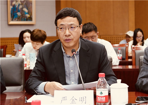 免费色情片