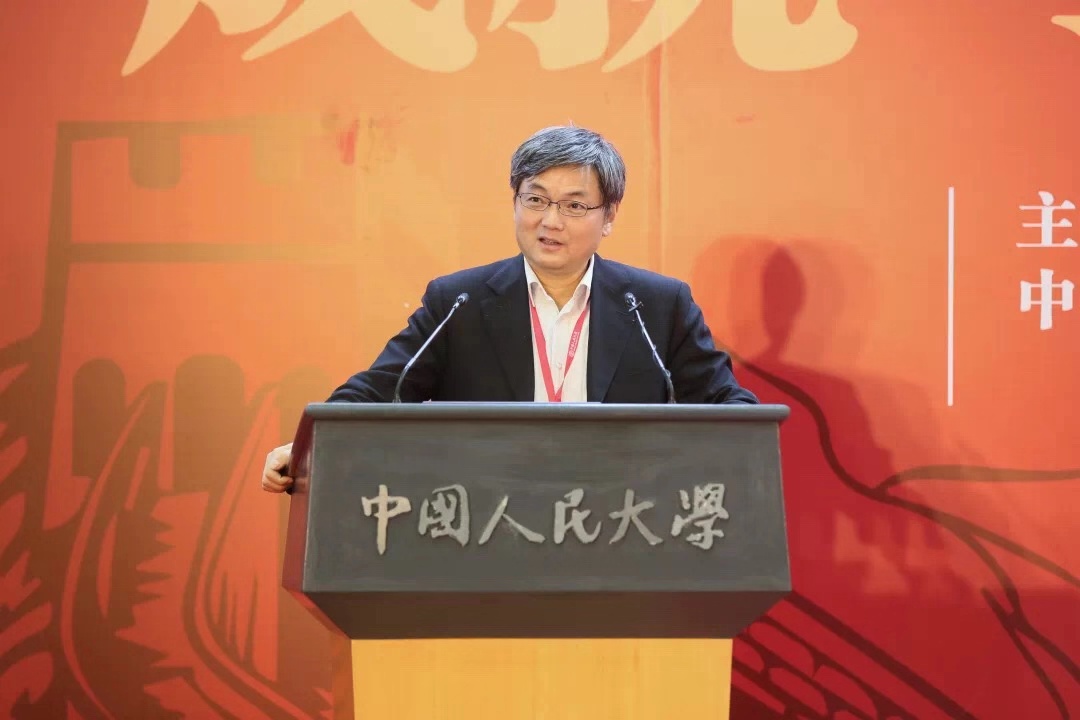 免费色情片