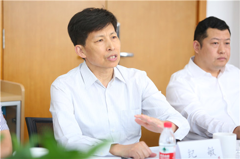 免费色情片